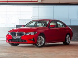BMW 330i