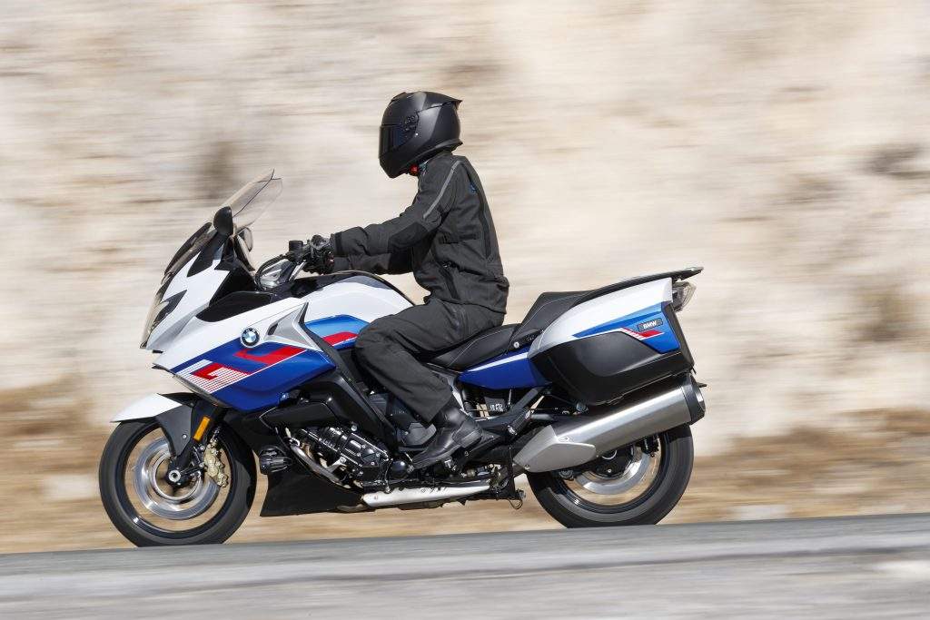 Different Types of Motorcycles - Touring - BMW K 1600 GT