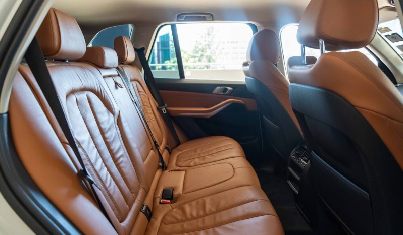 BMW X5 xDrive40i full